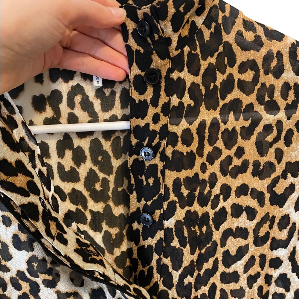 GANNI Leopard Print Georgette Long Sleeve Blouse - Picture 8 of 15
